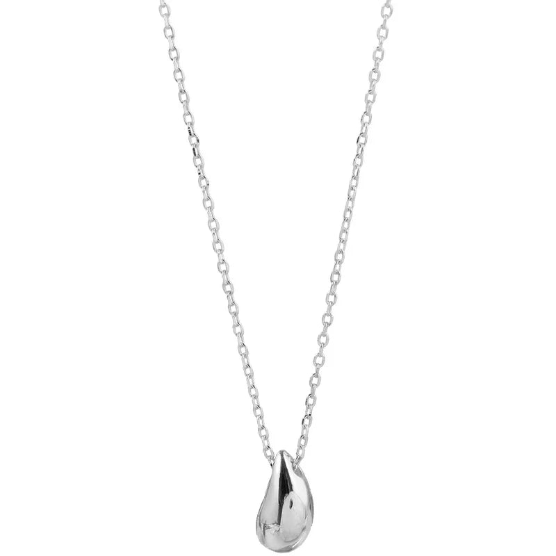 Water Droplet Pendent Necklace