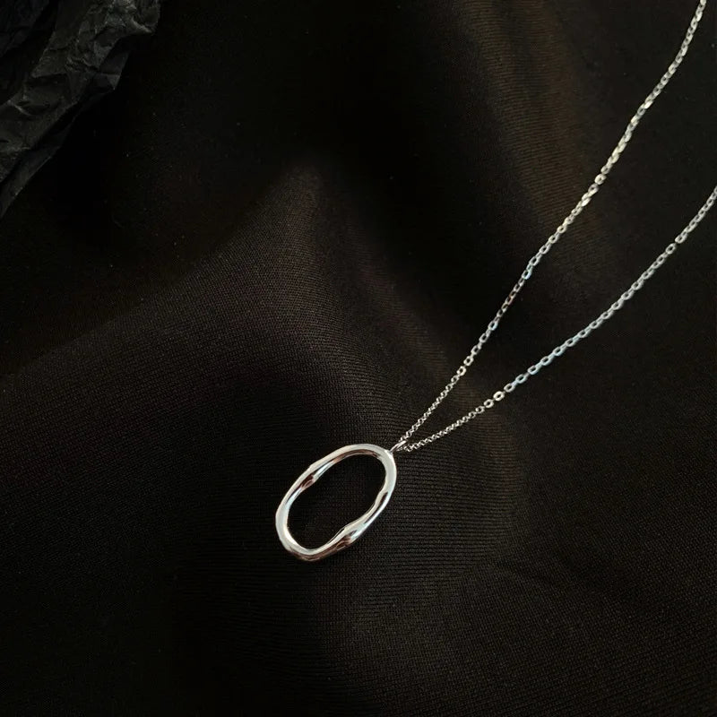 Oval Circle Pendant Necklace