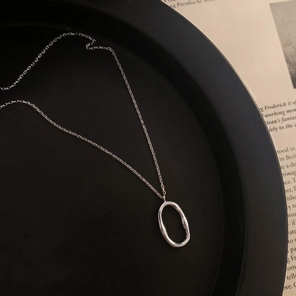 Oval Circle Pendant Necklace