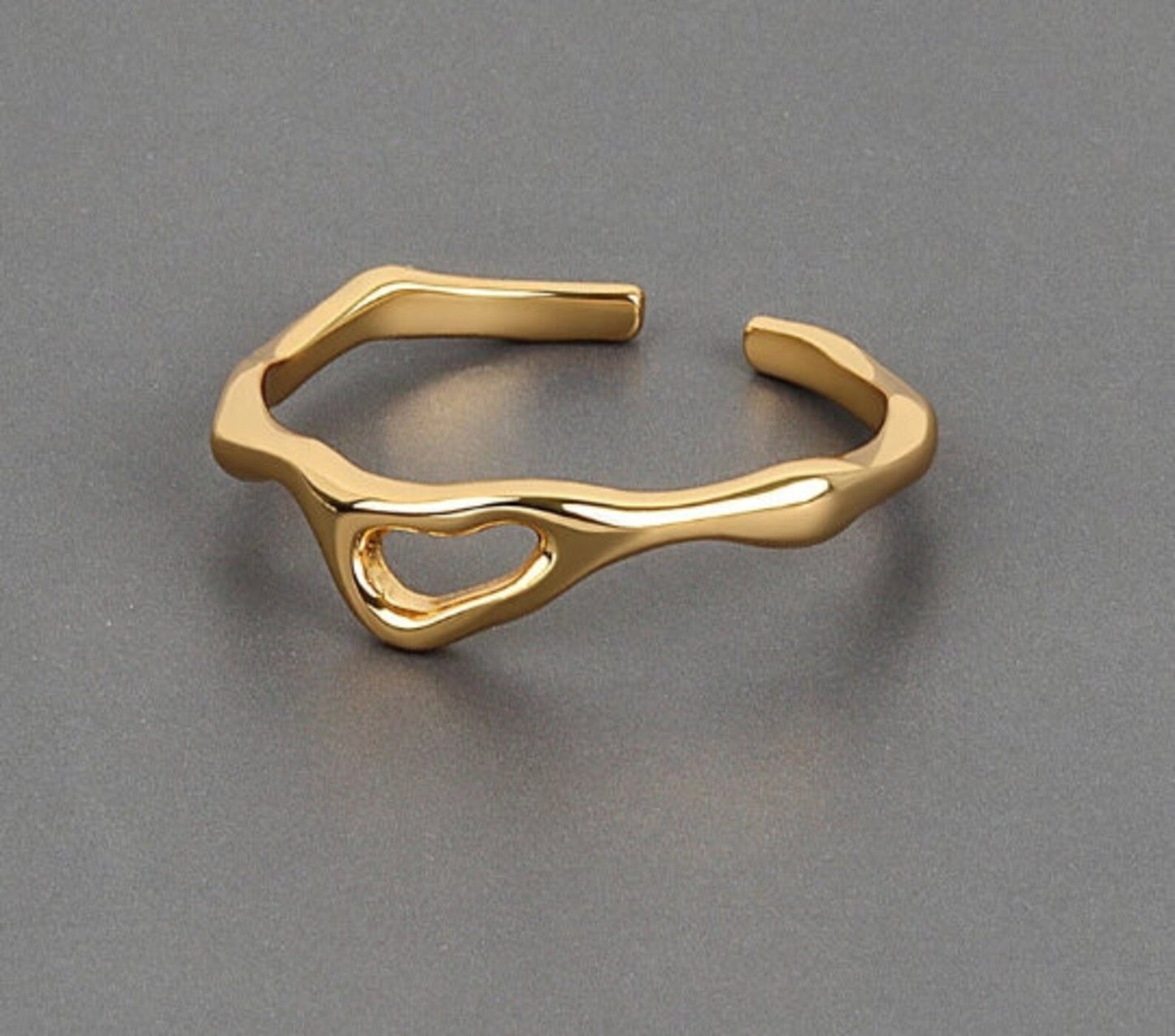 ICHORS Molten Fluid Contemporary jewelry Geometric Hollow Ring