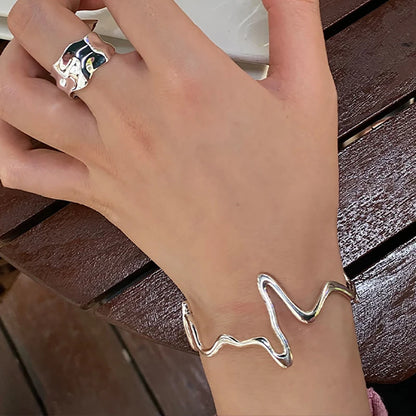 Irregular Wave Bracelet